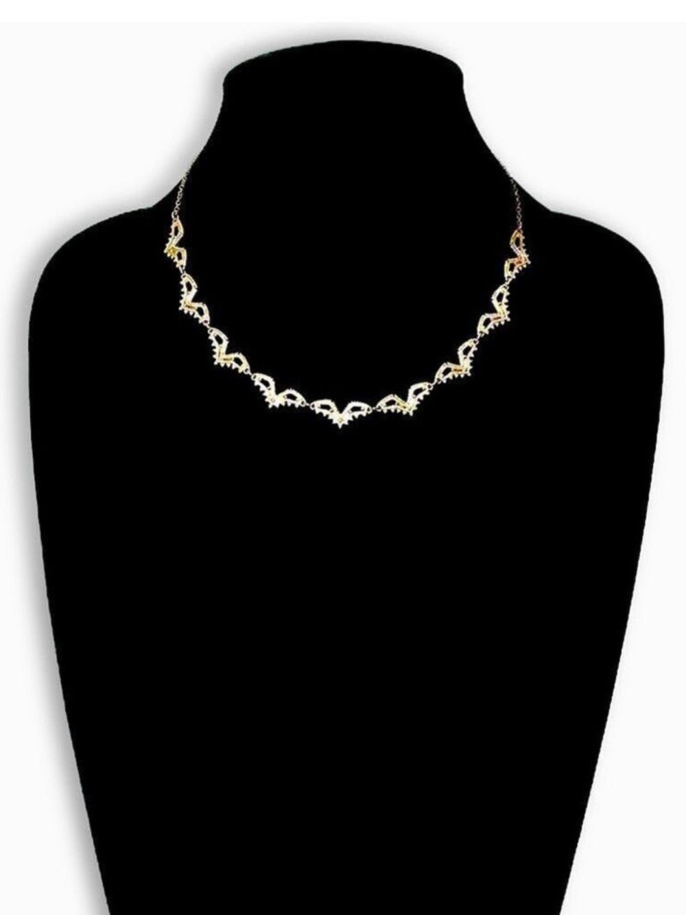 BANANA REPUBLIC Gold Lace Collar Necklace NWT